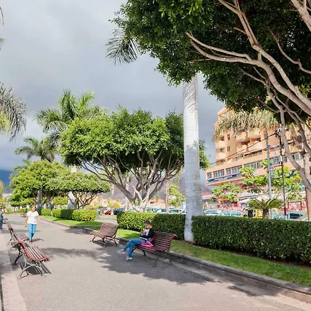 Apartamento Charming Apt In Los Cristianos Center *