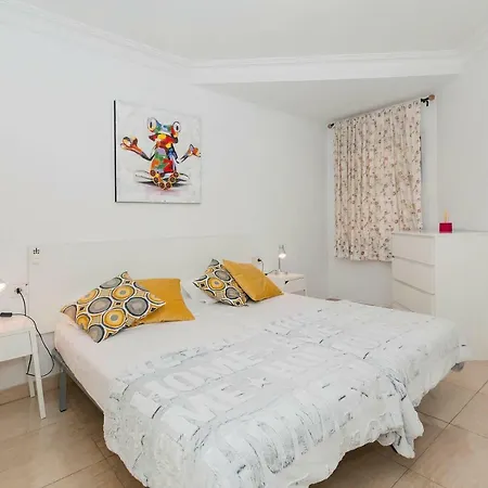 Charming Apt In Los Cristianos Center Apartman *