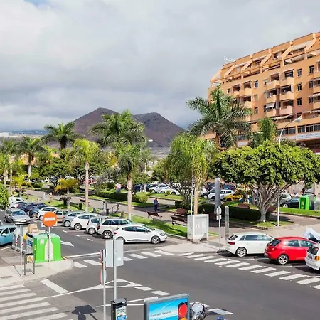 Charming Apt In Los Cristianos Center